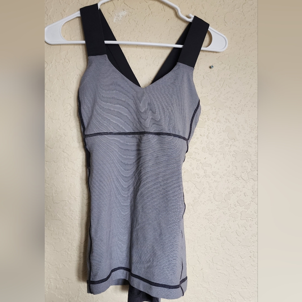 Lululemon Racerback Tanj